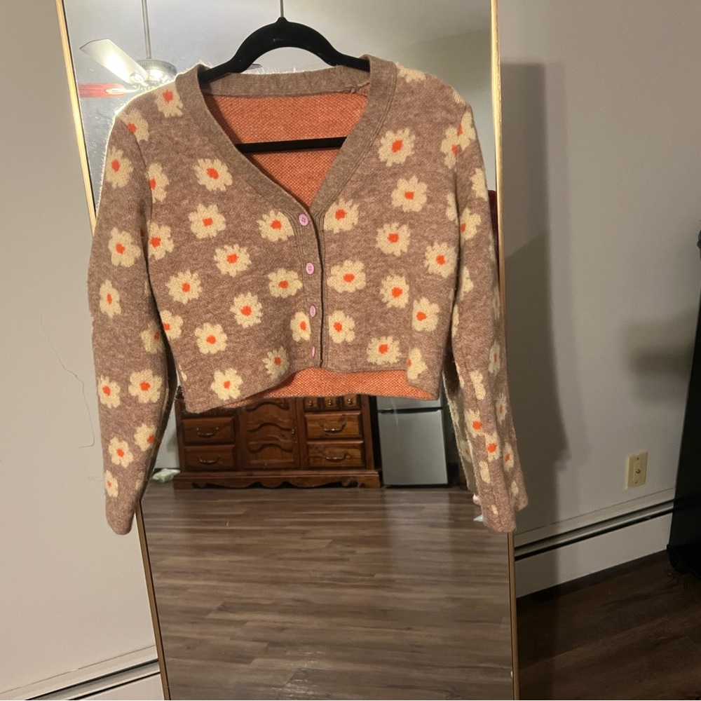 Vintage Cropped Floral Button-Up Women's Sweater - One of a Kind